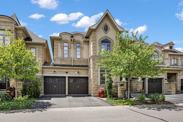2444 Chateau Common Oakville On L6m 0s1
