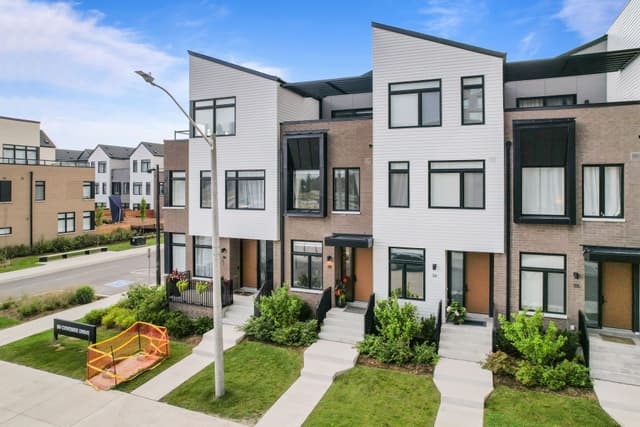 50 Coveside Dr. 35 Mississauga On L5h 0b2