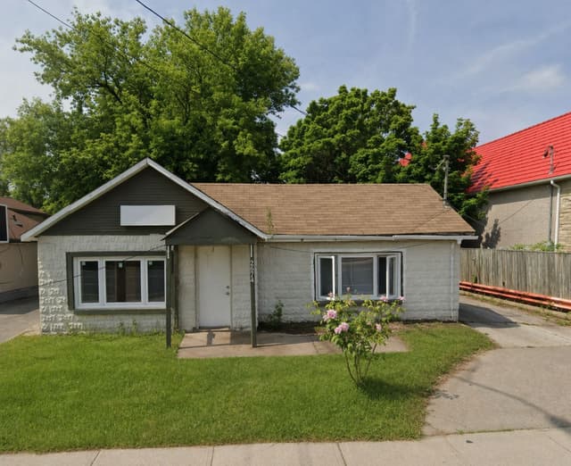 2574 Confederation Pkwy. Mississauga On L5b 1s2
