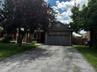 4464 Stonemill Ct. Mississauga On L5v 1e5