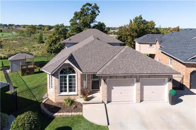 3 Vineberg Dr. Hamilton On L9b 2p6