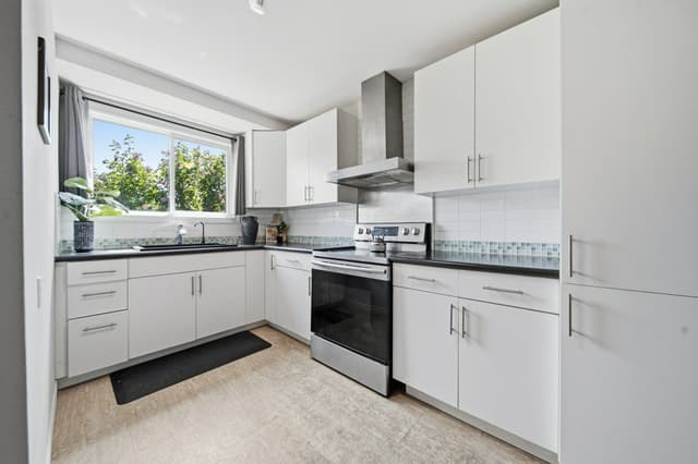 35 Rhonda Rd. 31 Guelph On N1h 6h1