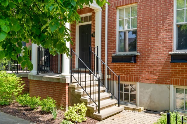 96 Garrison Village Dr. Niagara-on-the-lake On L0s 1j0