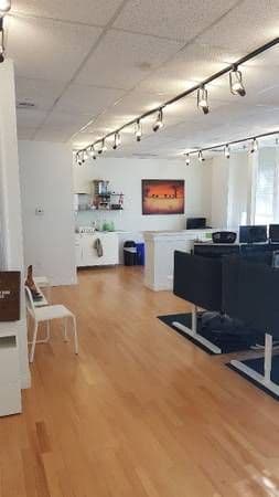 323 Kerr St. 204 Oakville On L6k 3b6