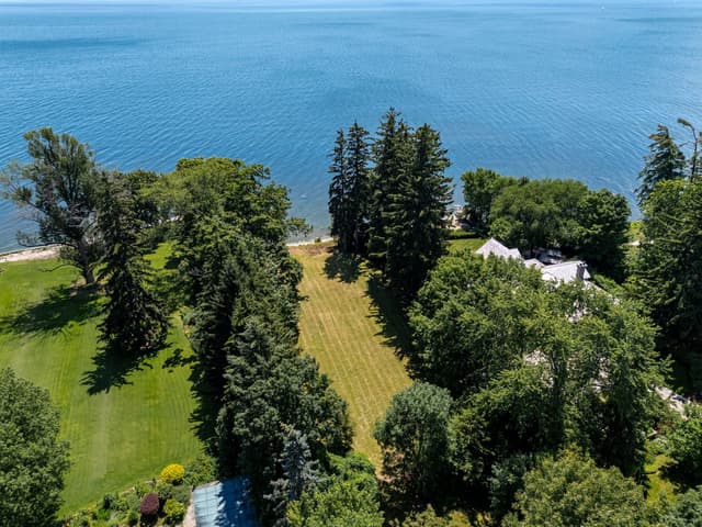 2288 Chancery Ln. W Oakville On L6j 6a3