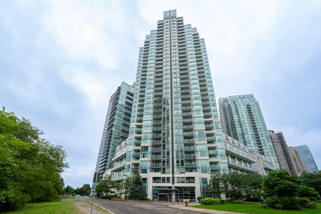 220 Burnhamthorpe Rd. W 2004 Mississauga On L5b 4n4
