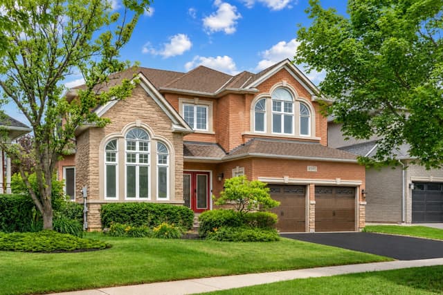 4145 Bonavista Cres. Burlington On L7m 4j3