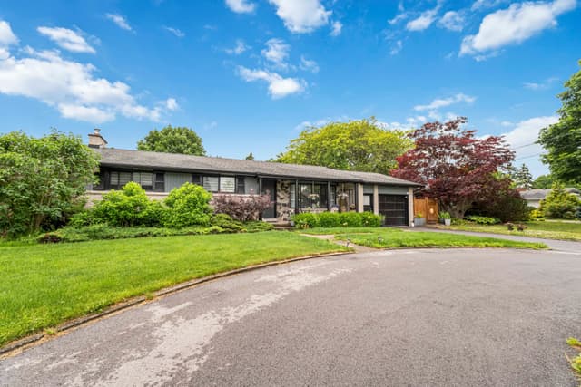 9 Cartier Dr. St Catharines On L2m 2e5