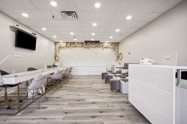 2180 Credit Valley Rd. Mississauga On L5m 3c9