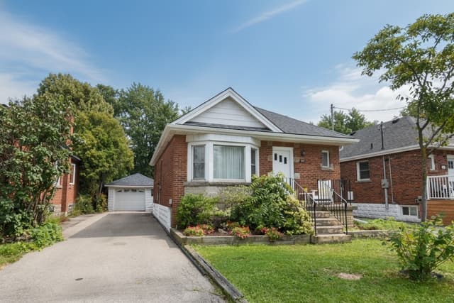 575 Upper Wentworth St. Hamilton On L9a 4v1