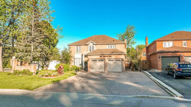1800 Tattersall Way Mississauga On L5m 3h7