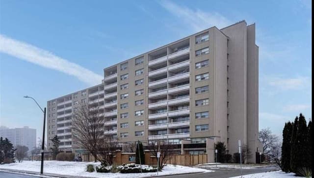 15 Albright Rd. 301 Hamilton On L8k 5j2