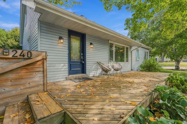 240 Bendamere Ave. Hamilton On L9c 1p5