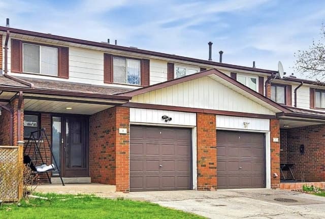 7033 Netherbrae Rd. 8 Mississauga On L4t 2w2