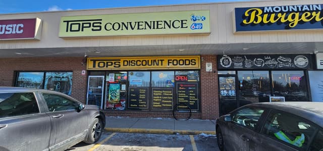 969 Upper Ottawa St. 2 Hamilton On L8t 4v9