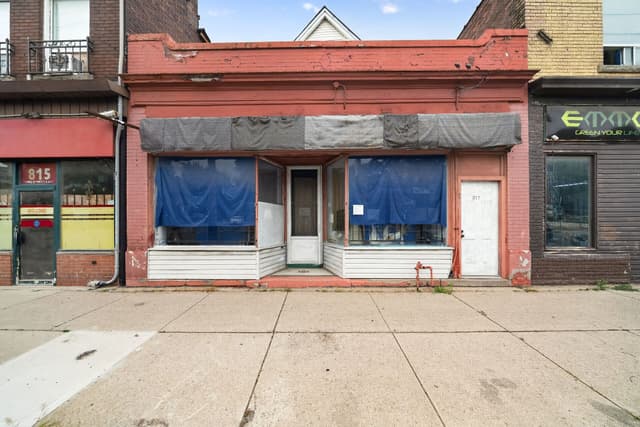 817 King St. E Hamilton On L8m 1b1