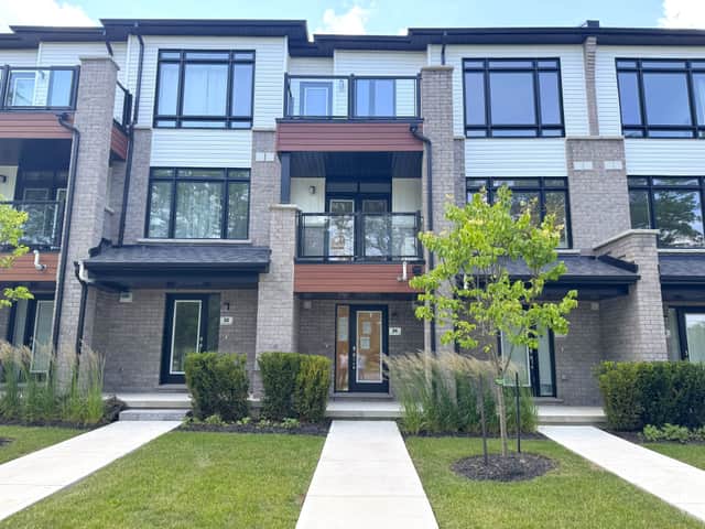 34 Sidney Rose Common St Catharines On L2t 0b3