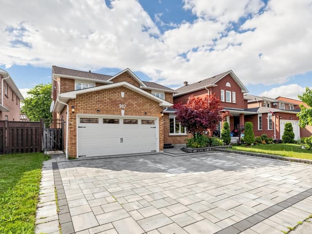 967 White Clover Way Mississauga On L5v 1e7