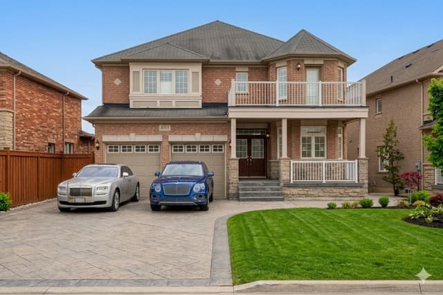 6717 Golden Hills Way Mississauga On L5w 1p1