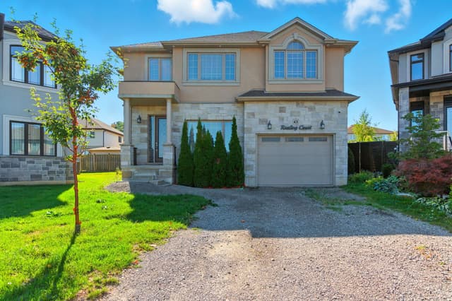 43 Riesling Ct. Hamilton On L8g 0b4