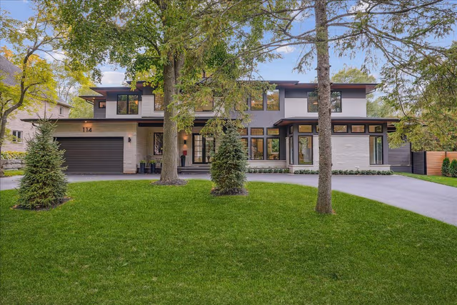 114 Reding Rd. Hamilton On L9g 1m8