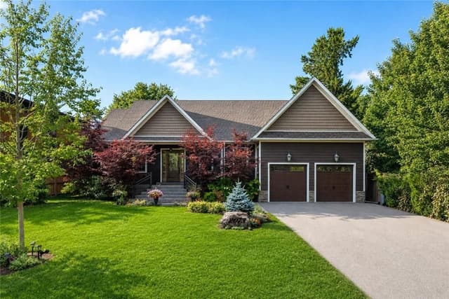 2073 Deramore Dr. Oakville On L6j 2p7