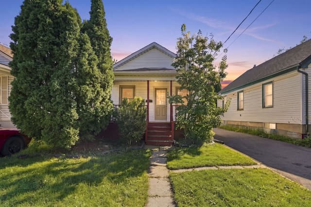 68 Hamilton St. St Catharines On L2s 7k6