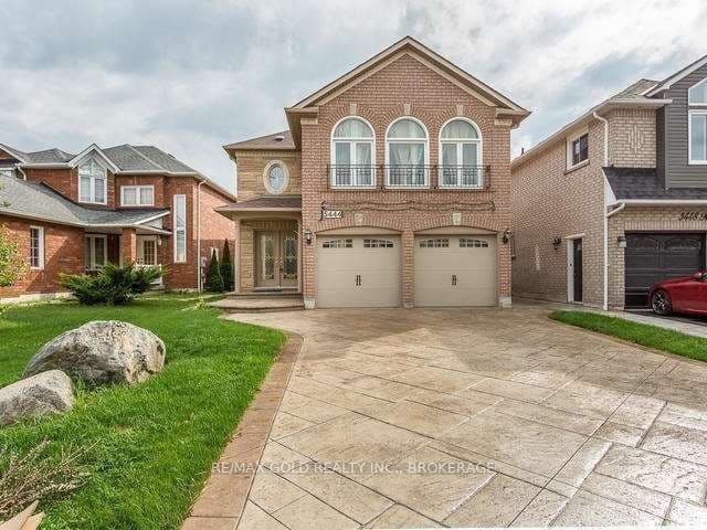 5444 Razorbill Ct. Basement Mississauga On L5v 2c9