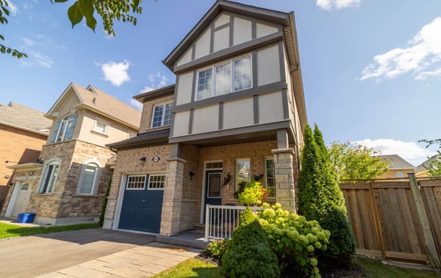 954 Penson Cres. Milton On L9t 8z7