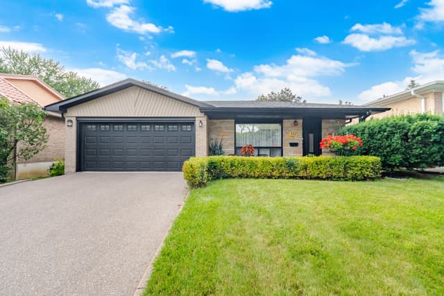357 Karen Park Cres. Mississauga On L5a 3c8