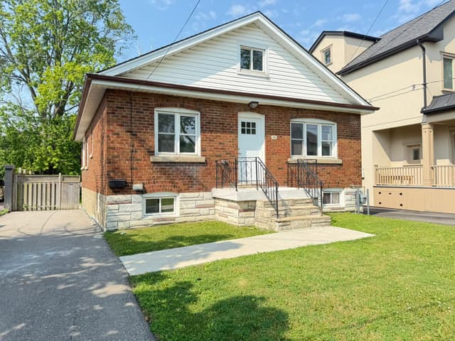 1016 Haig Blvd. Mississauga On L5e 2m5