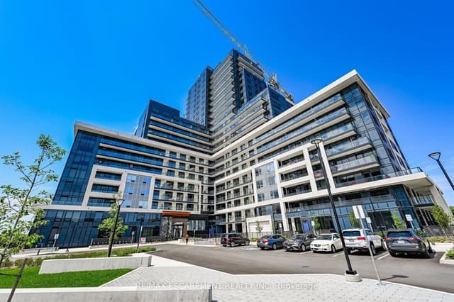 3220 William Coltson Ave. 607 Oakville On L6h 7x9