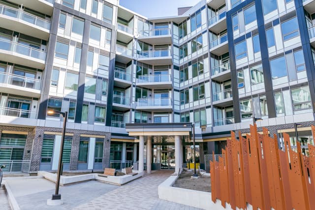 2501 Saw Whet Blvd. 537 Oakville On L6m 5n2