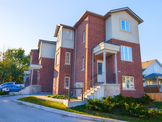 17 East St. 5 St Catharines On L2r 3y9