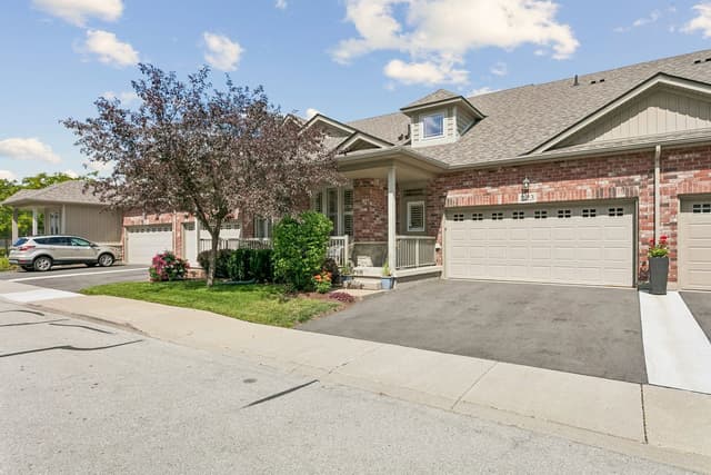 2120 Itabashi Way 223 Burlington On L7m 0v3