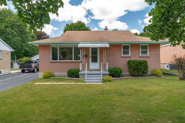 82 Cassino Ave. Guelph On N1e 2j3