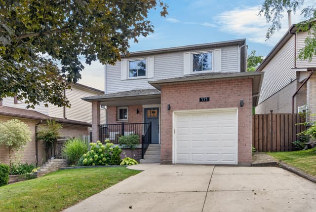 171 Golfwood Dr. Hamilton On L9c 6w2