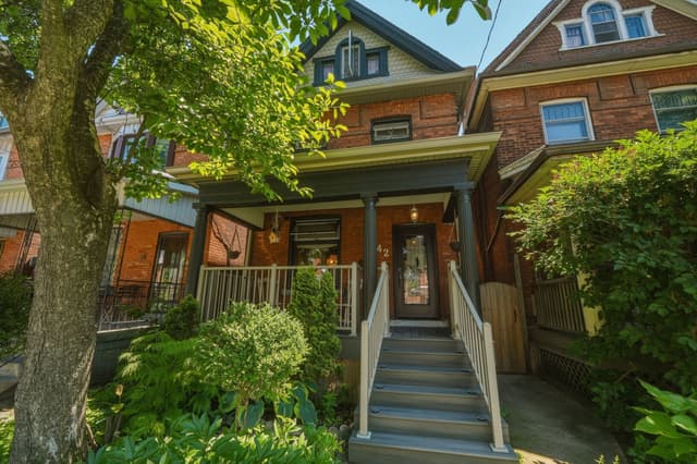 42 Nightingale St. Hamilton On L8l 1r8