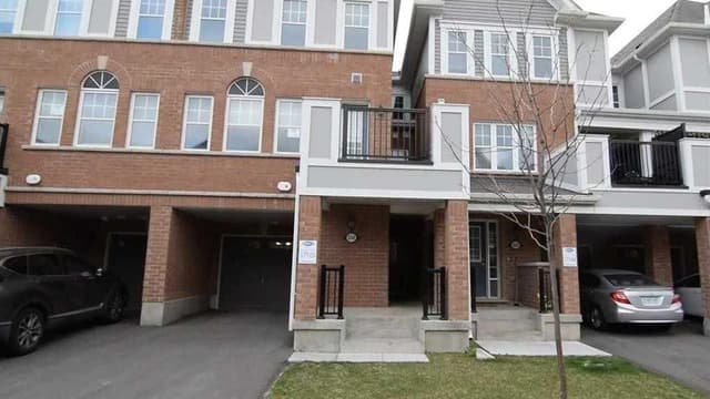 550 Buckeye Ct. Milton On L9e 1m2