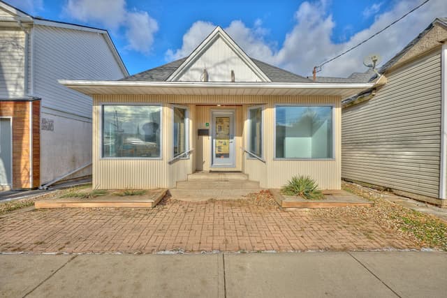 105A Welland Ave. St Catharines On L2r 2h4