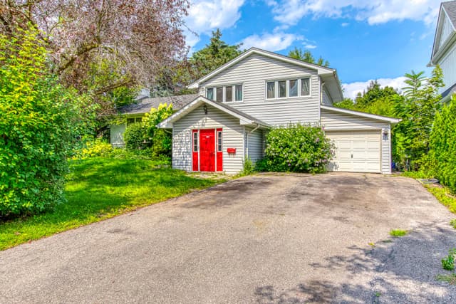 235 Tweedsdale Cres. Oakville On L6l 4p8