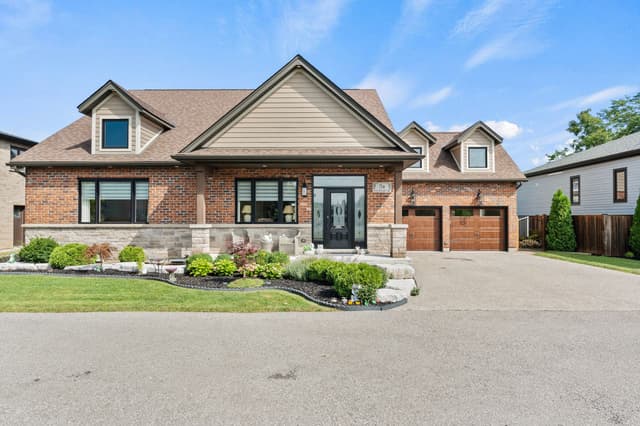 5B Wilholme Dr. St Catharines On L2w 1b9