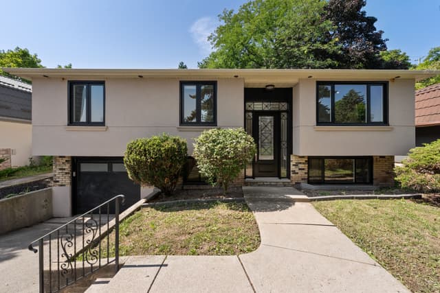 1268 Forest Hill Oakville On L6h 2c3